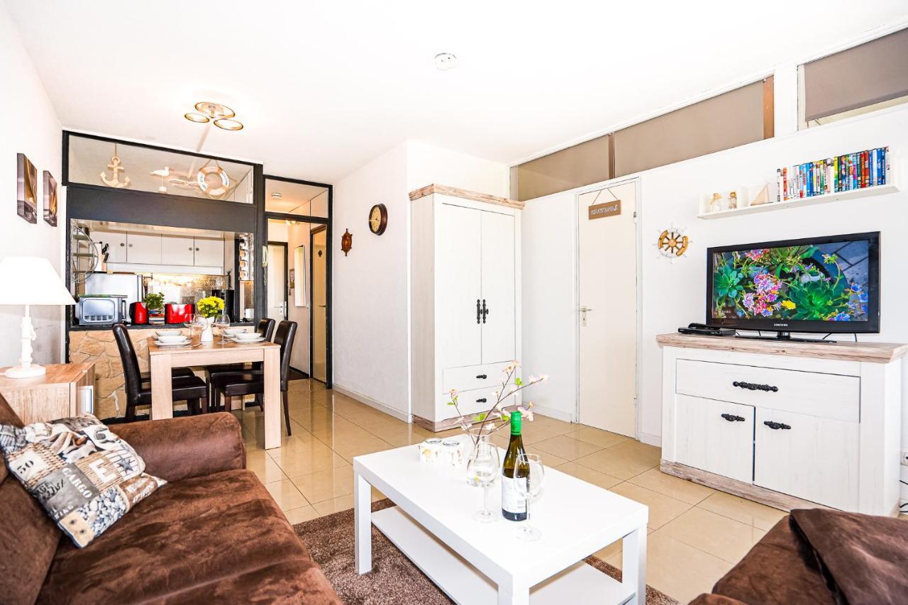 Fewo Poseidon, Ostsee-Familienurlaub Am Hansapark Mit Schwimmbad Apartment Sierksdorf Bagian luar foto